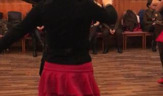 适合年会跳的舞蹈