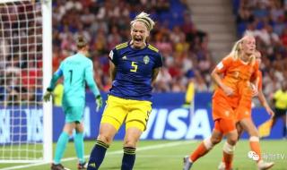 中国女足半决赛时间